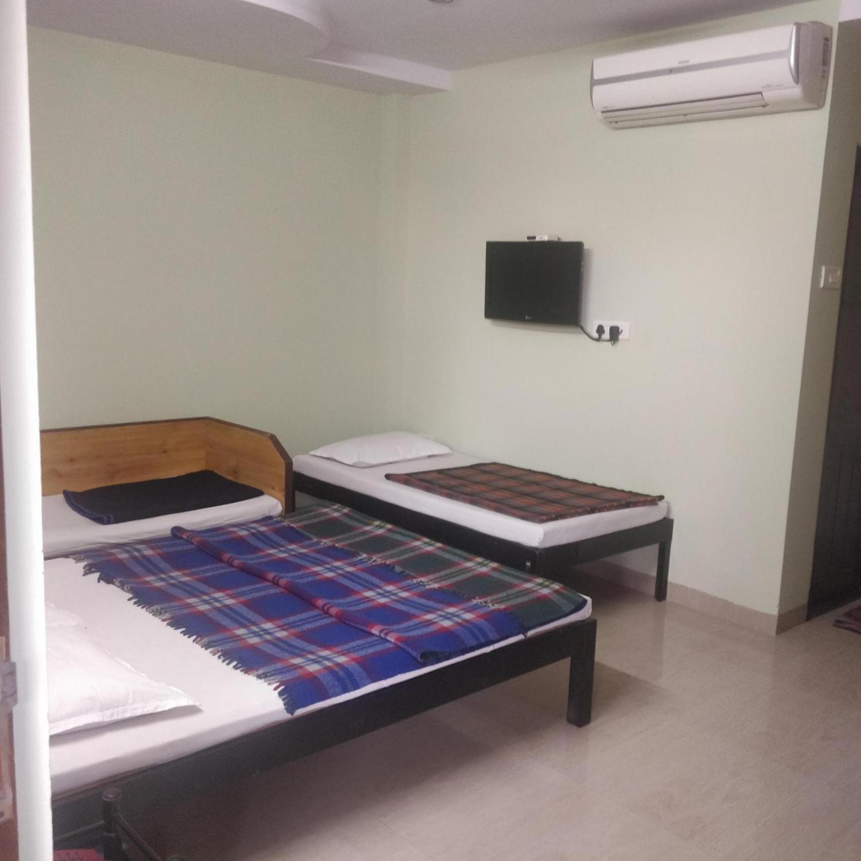 Hotel Delta Executive Sirdi Kültér fotó