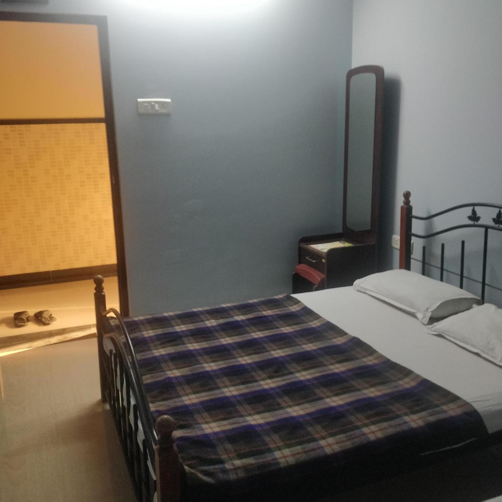 Hotel Delta Executive Sirdi Kültér fotó
